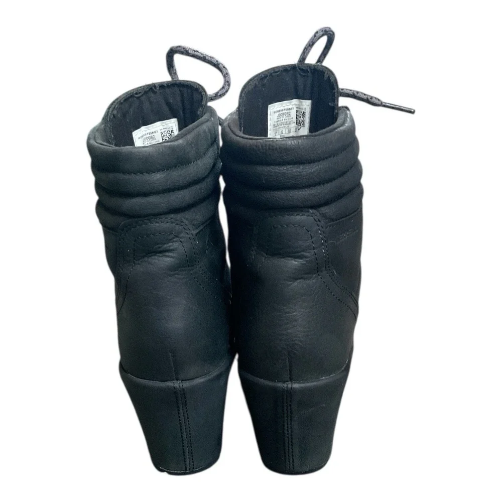 Merrell Women's Tremblant Black Wedge Lace Up Waterproof Bootie boots‎ Size 8